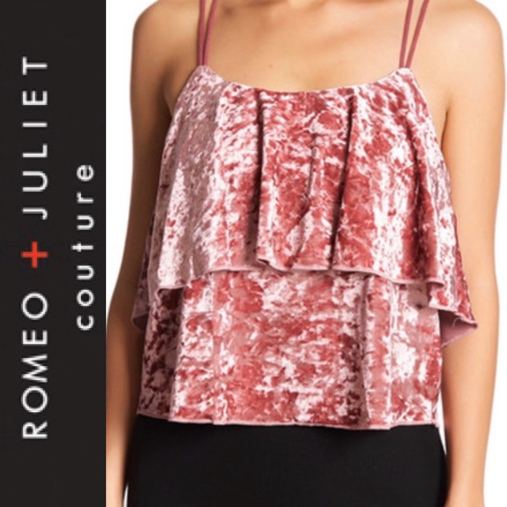 NWT Romeo +Juliet couture velvet popover tank
